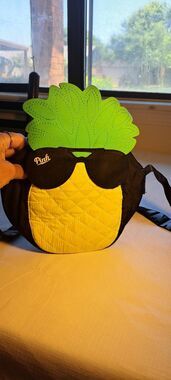 VS Pink Pineapple Cooler Bag